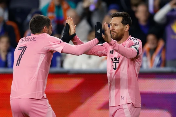 Lionel Messi Repeats Puskás' Record from the Last Century