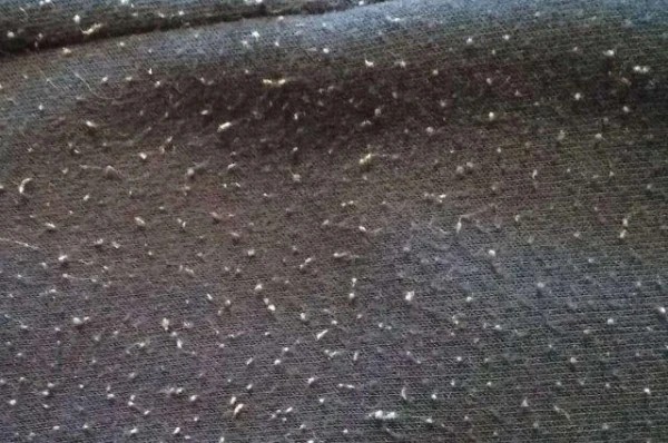 Are there fabrics that do not form pills?