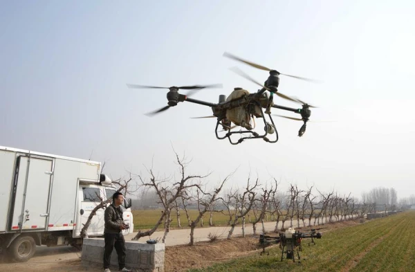 Дроны Поднебесной могут быть весьма великими.