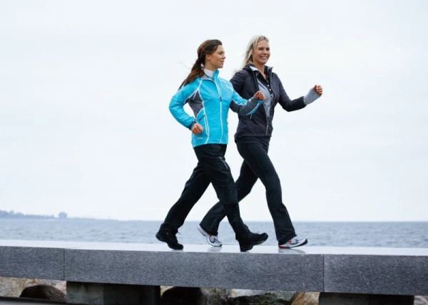 How to Walk Healthier – Fast or Slow: Experts Came to Unexpected Conclusions