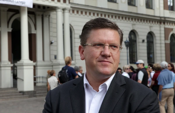 The court has classified the case of former minister Segliņš