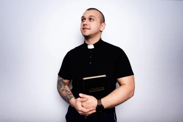 Godspeed! - Chaplains in Latvia to Replace Police Psychologists?