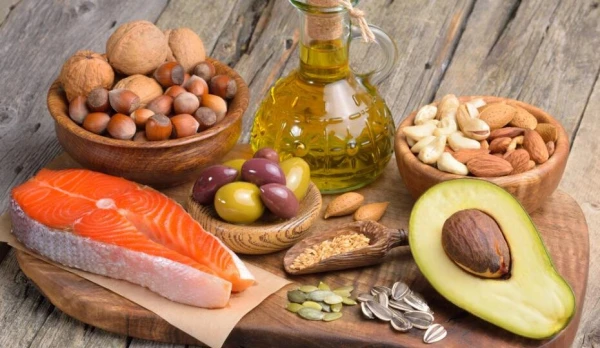 Healthy Fats: Which Foods Help Maintain Health and Beauty