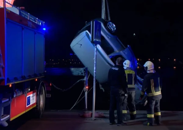 Tragedy on the waterfront: last year a car similarly drove into the Daugava, taking a life