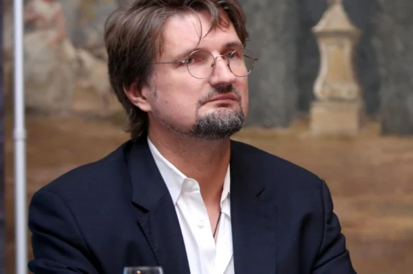 Stendzenieks Openly Discussed His Alcohol Addiction