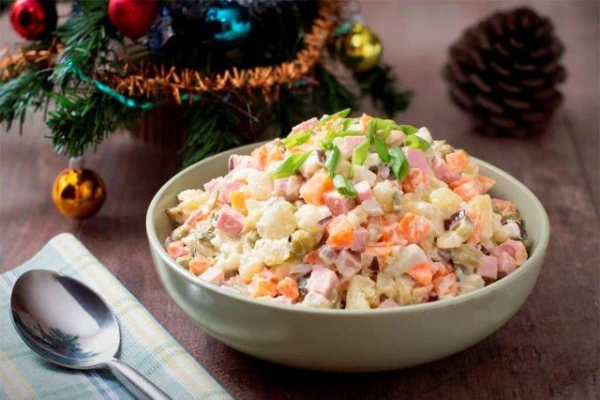 The Dietitian Discussed the Shelf Life of Olivier Salad