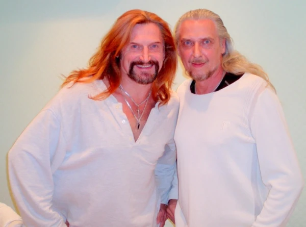 Два брата - две морали.