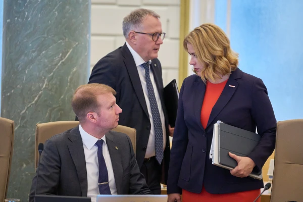 Life on Credit and the 'Rail War': The Latvian Government Has Learned to Spend and Destroy. But How to Earn?