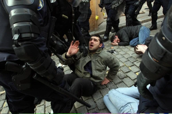 Хорватские силовики шутить не любят.