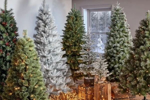 Artificial or Real Christmas Tree? A Designer Explains How to Make the Right Choice