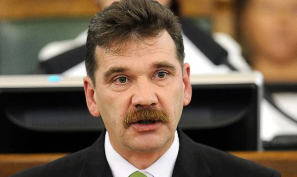 Who will the 'United List' unite with?