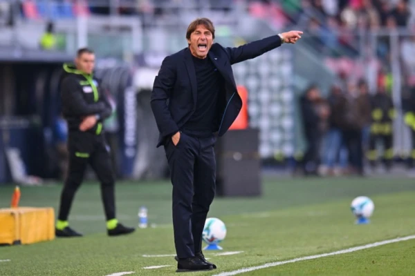 Antonio Conte named Serie A Coach of the Season 2024/25 by players