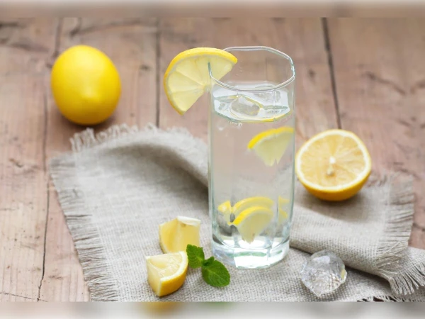 Sour Benefits: 7 Scientific Facts About Lemon Water