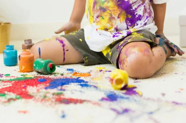 How to Remove Gouache from Clothes?