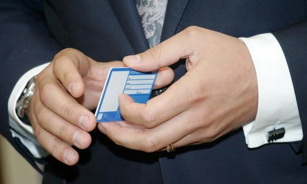 "Riga Resident Card" beaten: in the capital of Latvia, 1,816,130 shares of capital are given for 1 euro