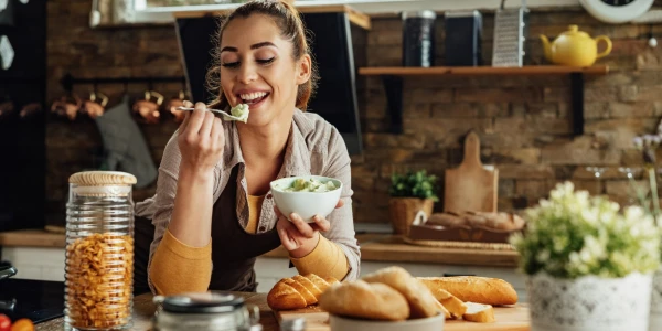 The Doctor Named the Exact Time When You Should Have Dinner in Winter