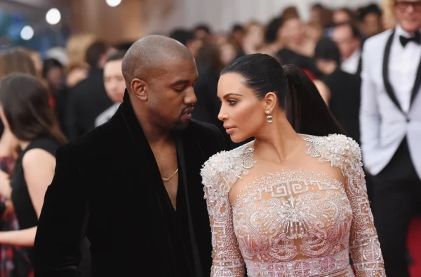 Kim Kardashian Revealed That Kanye West Doubted the Reality of the Robbery in Paris