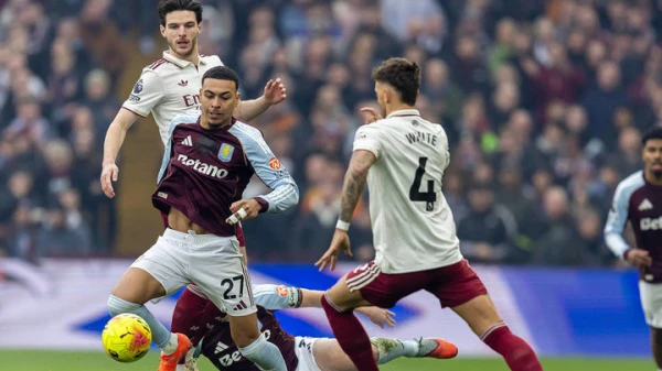 London's Arsenal ends record unbeaten streak with loss to Aston Villa