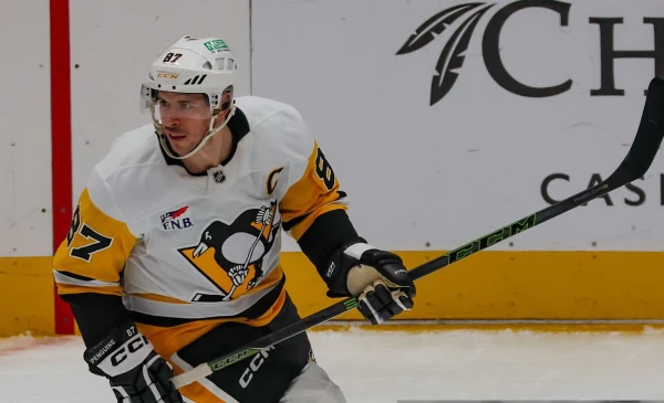 Sidney Crosby Repeats Rare Achievement of Gretzky and Dionne in NHL History