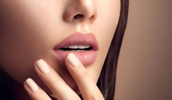 For a Lasting Result: How to Properly Apply Matte Lipstick for a Flawless Look