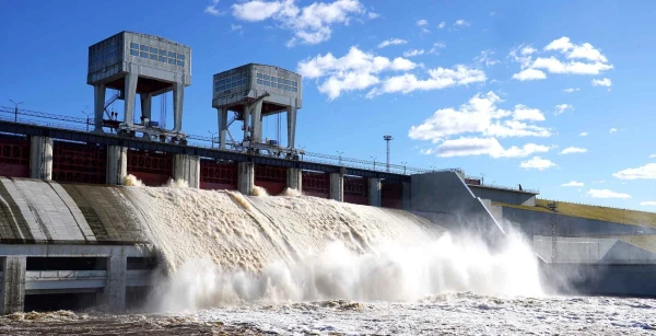 Даже со всеми своими ГЭС государственное Latvenergo смогло подняться только до 8-го места в рейтинге.