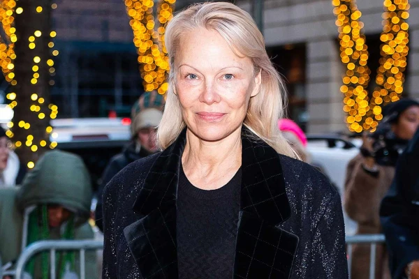 Pamela Anderson Reveals What Prompted Her Embrace of Naturalness and Departure from Her Former Image