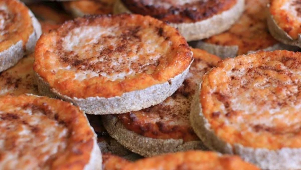 Kurzeme sklandrausis entered the top five least popular dishes in the world. What is in first place?