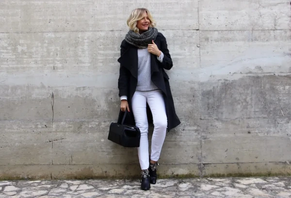 Want to Wear Light Pants in Winter? This Life Hack Will Help