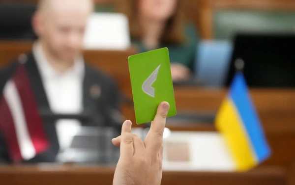 Prison for Photos, the 'Origin' of Money, and the Battle Against Fraudsters. What Will Be Discussed in the Saeima?