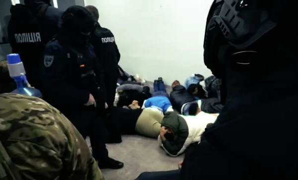 Consciously went to Ukraine to deceive residents of Latvia: Latvian-speaking phone scammers arrested