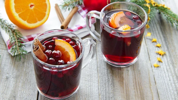 Non-Alcoholic Mulled Wine — A Winter Trend That’s Suitable for Children