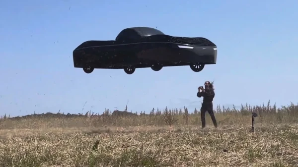 The World's First Flying Aeromobile Launched into Mass Production