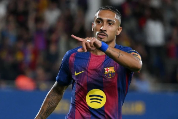 Raphinha was left out of the symbolic FIFA 2025 team, despite scoring 34 goals and providing 26 assists for Barcelona in 57 matches