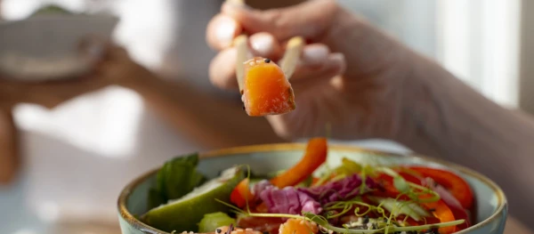 Habits That Help You Enjoy Eating Without Gaining Weight