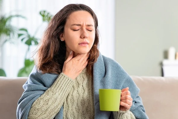 Woke up with a sore throat? An ENT specialist explains how to act correctly