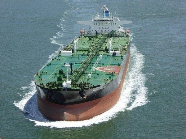 Russian Oil Under Sanctions is in Tankers at Sea
