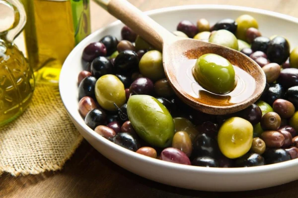 The Benefits of Olives and Recommendations for Their Consumption