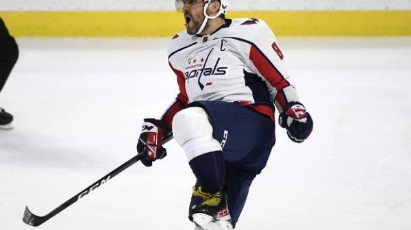 Ovechkin Surpasses Shanahan in NHL Games Played