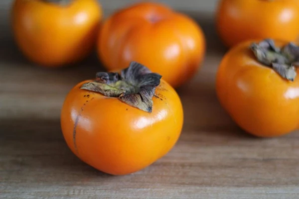 Reasons for Astringent Persimmon and Ways to Improve It