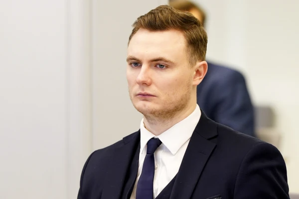 In the National Bloc, tensions rise: why do they want to ban job advertisements in Ukrainian and Russian?