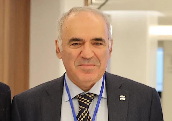 “It is unclear who will be able to stop him!” – Kasparov warns the West about Putin's new military plans