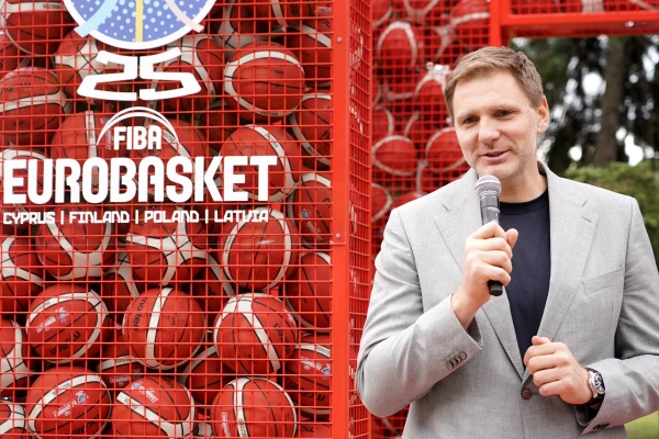 Director of the 'Marta' Center and Choir Conductor Lose Title of 'European of the Year in Latvia'