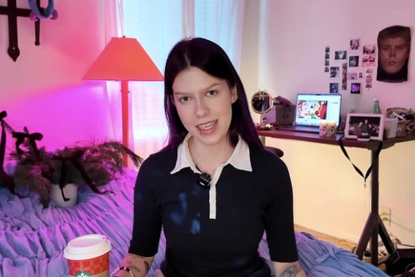 Popular Russian Blogger Moved to the USA