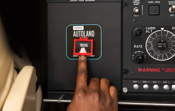 Garmin Autopilot Successfully Landed an Airplane with No Human Involvement