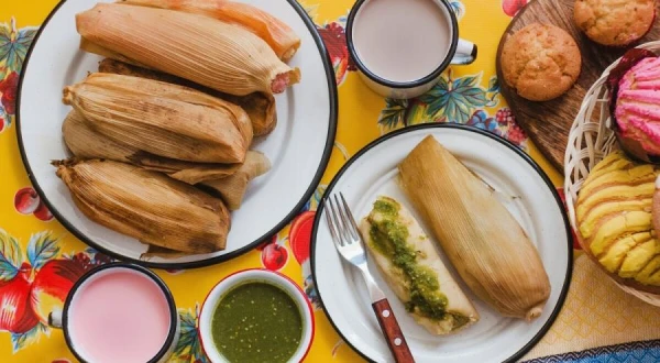 Tamales and Cotechino: New Year Dishes from Different Countries