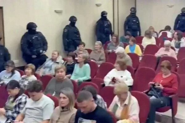 70 People Praying for Zelensky and the Victory of the Armed Forces of Ukraine Detained in St. Petersburg