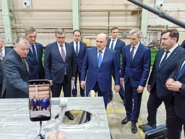 Михаил Владимиирович лично руководил экономическими процессами.