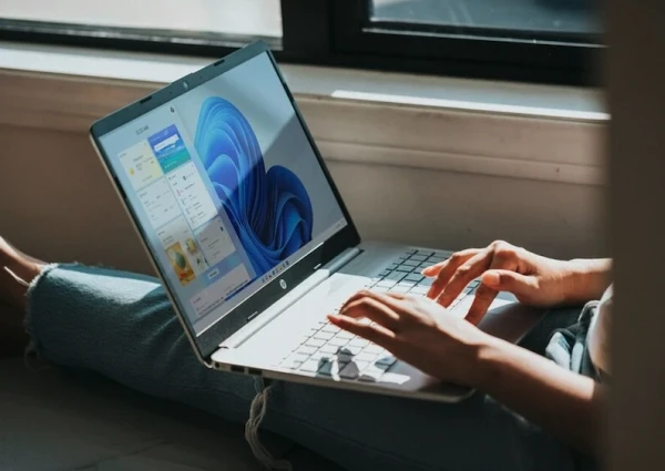 “Disgusting!” Windows 11 Sparks Controversy