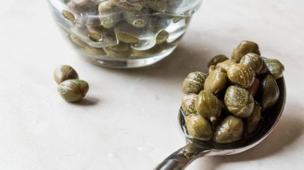 Nutritionist spoke about the negative properties of capers
