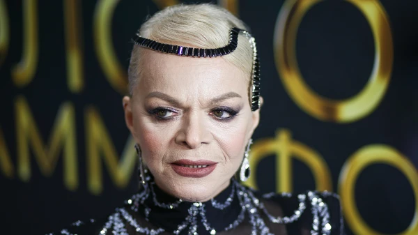 Dolina Refused to Hand Over the Keys to Lurye's Apartment